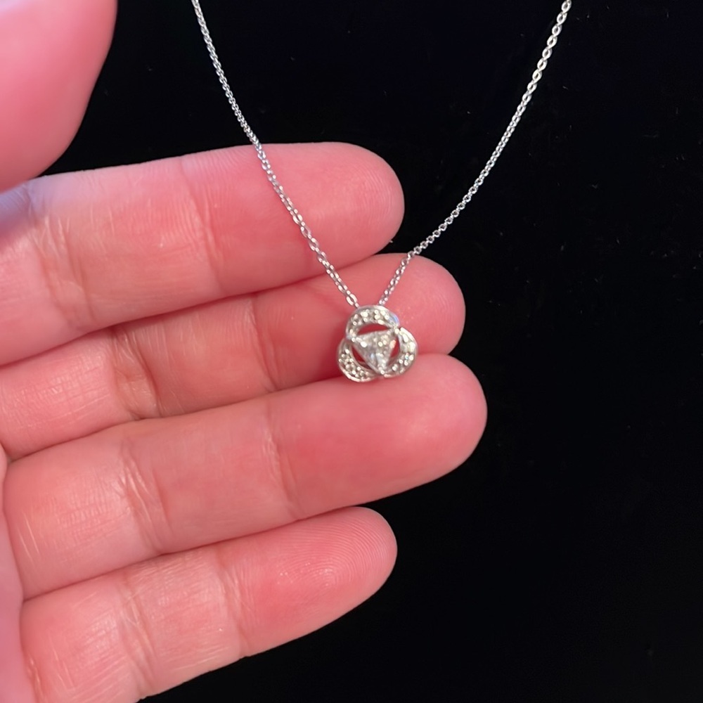 Hallmark Pt850 necklace and Pt900 pendant Genuine Natural Diamond .213 & .04 - Picture 3 of 11